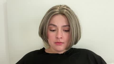emily_morning_dew online show from April 29, 2026, 10:41 am