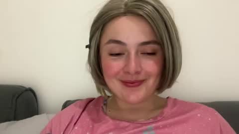 emily_morning_dew online show from May 8, 2026, 7:08 pm
