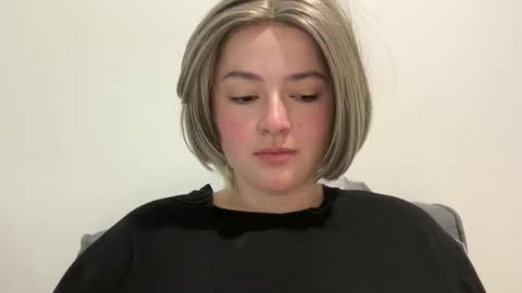 Snapshot of emily_morning_dew chatting on May 18, 2026, 3:57 am emily_morning_dew online show from May 18, 2026, 3:57 am