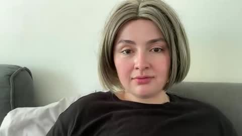 Snapshot of emily_morning_dew chatting on June 9, 2026, 6:47 am emily_morning_dew online show from June 9, 2026, 6:47 am