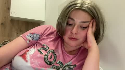 emily_morning_dew online show from June 30, 2026, 8:10 pm
