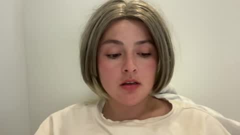 emily_morning_dew online show from July 6, 2026, 5:26 pm