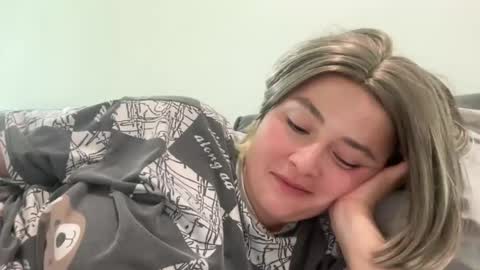 emily_morning_dew online show from July 8, 2026, 4:11 pm