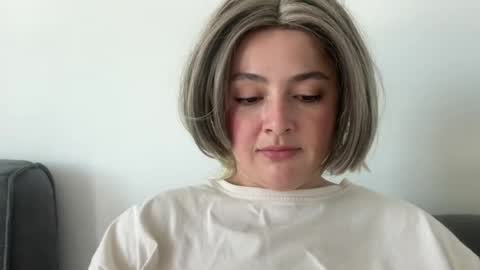 emily_morning_dew online show from July 26, 2026, 10:55 am