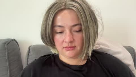 emily_morning_dew online show from August 7, 2026, 6:15 am