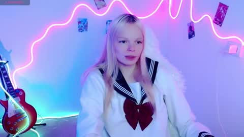 Snapshot of emily_nyaffe chatting on September 29, 2025, 2:44 pm Lia online show from September 29, 2025, 2:44 pm