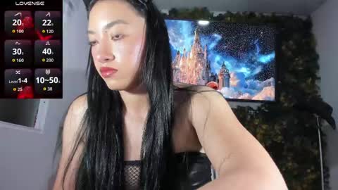 emily_palmeer online show from May 8, 2026, 10:09 am