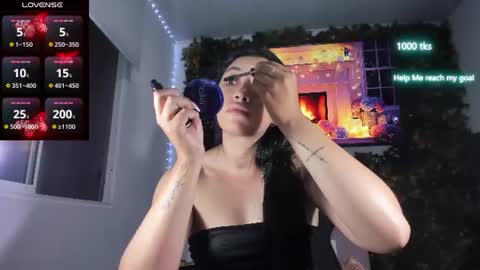 emily_palmeer online show from June 23, 2026, 9:51 am