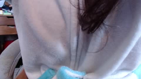 emily_pearl_ online show from October 5, 2025, 11:30 am