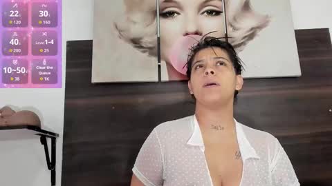 Snapshot of emily_rivera78 chatting on October 8, 2025, 8:12 am Emily online show from October 8, 2025, 8:12 am