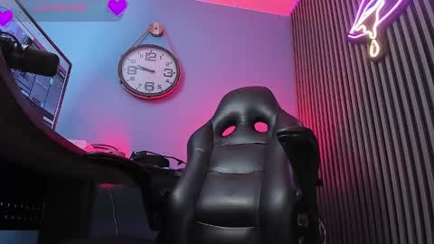 Emily  online show from December 10, 2024, 2:39 pm