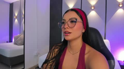 Snapshot of emily_tolson chatting on May 22, 2026, 7:41 pm emily_tolson online show from May 22, 2026, 7:41 pm