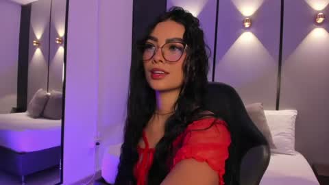 Snapshot of emily_tolson chatting on June 11, 2026, 8:29 pm emily_tolson online show from June 11, 2026, 8:29 pm