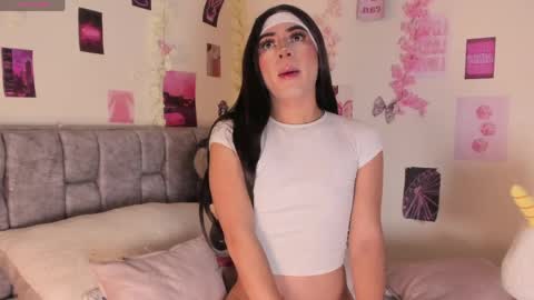 Emily. online show from June 8, 2026, 1:09 am