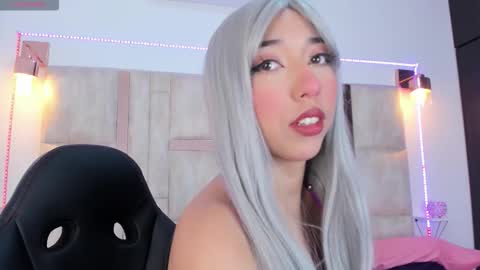 Snapshot of emily_walker4 chatting on September 30, 2025, 11:59 am emily_walker4 online show from September 30, 2025, 11:59 am