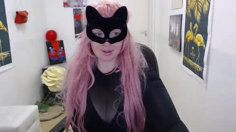 Emily online show from February 2, 2025, 10:57 am