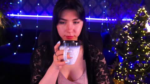 Emy online show from December 7, 2024, 10:45 am