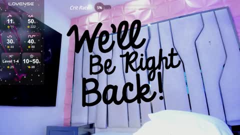 emilycat_777 online show from December 18, 2024, 7:15 am