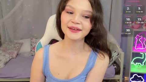 Emilyhaves online show from January 17, 2026, 6:29 am