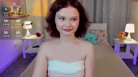 Emilyhaves online show from July 14, 2026, 10:43 am