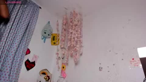 Emily online show from July 19, 2026, 6:39 am