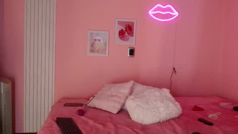 Emily online show from March 11, 2026, 5:35 am