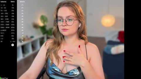 Emily  online show from November 4, 2025, 12:15 pm