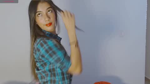 EMILY GAVIRIA online show from February 2, 2025, 8:19 pm