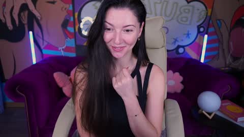 Emily online show from December 9, 2024, 2:39 pm