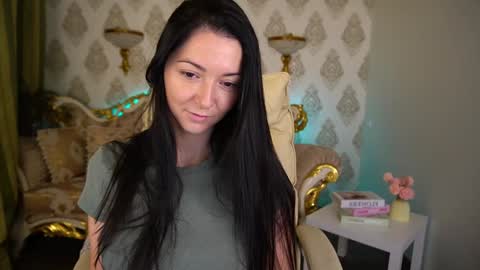 Emily online show from January 18, 2025, 2:12 pm