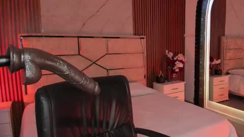 Snapshot of emilyhendrix_ chatting on March 13, 2026, 1:51 pm Emily Hendrix online show from March 13, 2026, 1:51 pm