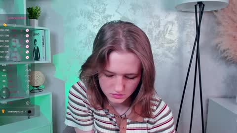 Snapshot of emilyhewell chatting on January 26, 2025, 1:52 am Emi online show from January 26, 2025, 1:52 am
