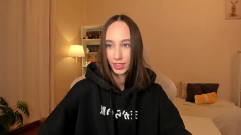 Alina online show from May 14, 2026, 8:04 pm