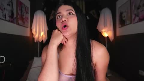 Snapshot of emilyjhonson_1 chatting on November 2, 2025, 1:35 pm Emily Jhonson online show from November 2, 2025, 1:35 pm