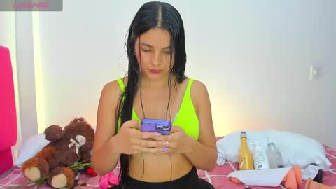 Emily online show from February 16, 2025, 10:32 pm