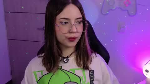 VALEEEN online show from June 23, 2026, 2:48 pm