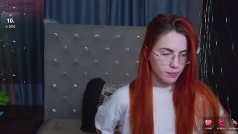 Snapshot of emilykents chatting on January 12, 2025, 1:32 am EmilyKents online show from January 12, 2025, 1:32 am
