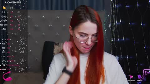 Snapshot of emilykents chatting on January 17, 2025, 4:39 am EmilyKents online show from January 17, 2025, 4:39 am