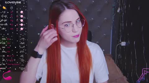 Snapshot of emilykents chatting on January 24, 2025, 5:21 am EmilyKents online show from January 24, 2025, 5:21 am