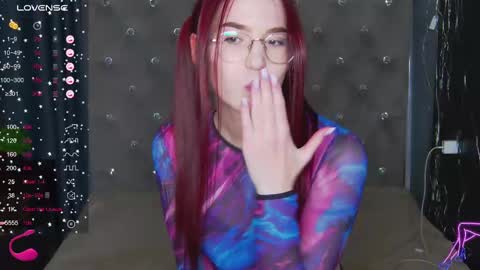 Snapshot of emilykents chatting on February 14, 2025, 10:59 am EmilyKents online show from February 14, 2025, 10:59 am