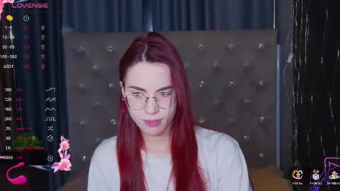 Snapshot of emilykents chatting on February 27, 2025, 1:48 am EmilyKents online show from February 27, 2025, 1:48 am