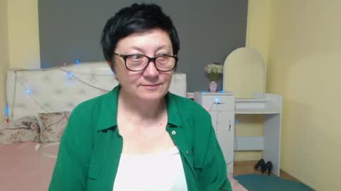 Emily online show from May 4, 2026, 6:04 pm