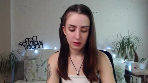 Emyli online show from February 8, 2025, 9:04 pm