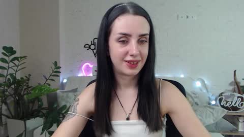 Emyli online show from February 24, 2025, 8:58 pm