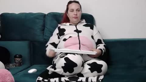 Snapshot of emilymaze chatting on April 26, 2026, 3:04 am Emily online show from April 26, 2026, 3:04 am