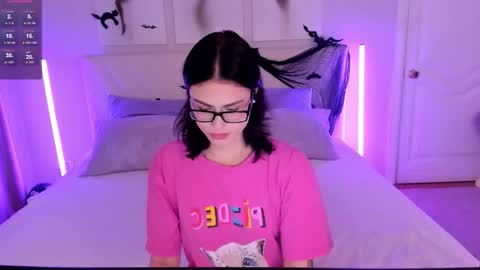 Emily online show from October 31, 2025, 9:43 am