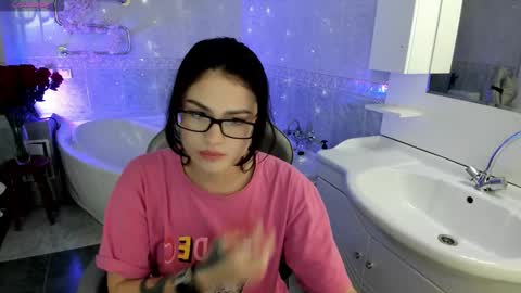 Emily online show from November 2, 2025, 2:36 am