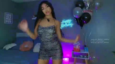 Em online show from December 28, 2024, 4:30 am