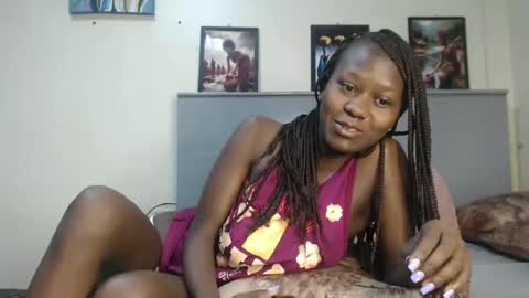 Emilly online show from January 13, 2025, 1:02 am