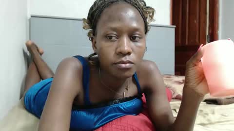 Snapshot of emilyposha chatting on October 28, 2025, 7:16 pm Emilly online show from October 28, 2025, 7:16 pm